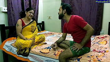 गर्म मिल्फ आंटी के साथ गंदी रोमांस:: वो मेरे जिस्म और चुदाई का मज़ा भूल नहीं पाई!!