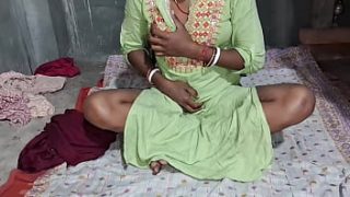 गर्म देशी साली की चुस्त सलवार कमीज में भारतीय गुदा संभोग के मजेदार वीडियो